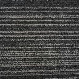 Op zoek naar tapijttegels van Interface? Chenille Warp in de kleur Black is een uitstekende keuze. Bekijk deze en andere tapijttegels in onze webshop.
