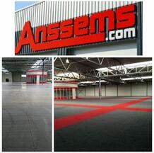 Project Anssems 12 vestigingen totaal 80.000m2 geleverd en gelegd Retro 1x1m Kaspers Private Label